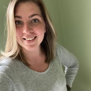 Meet your Posher, Emily